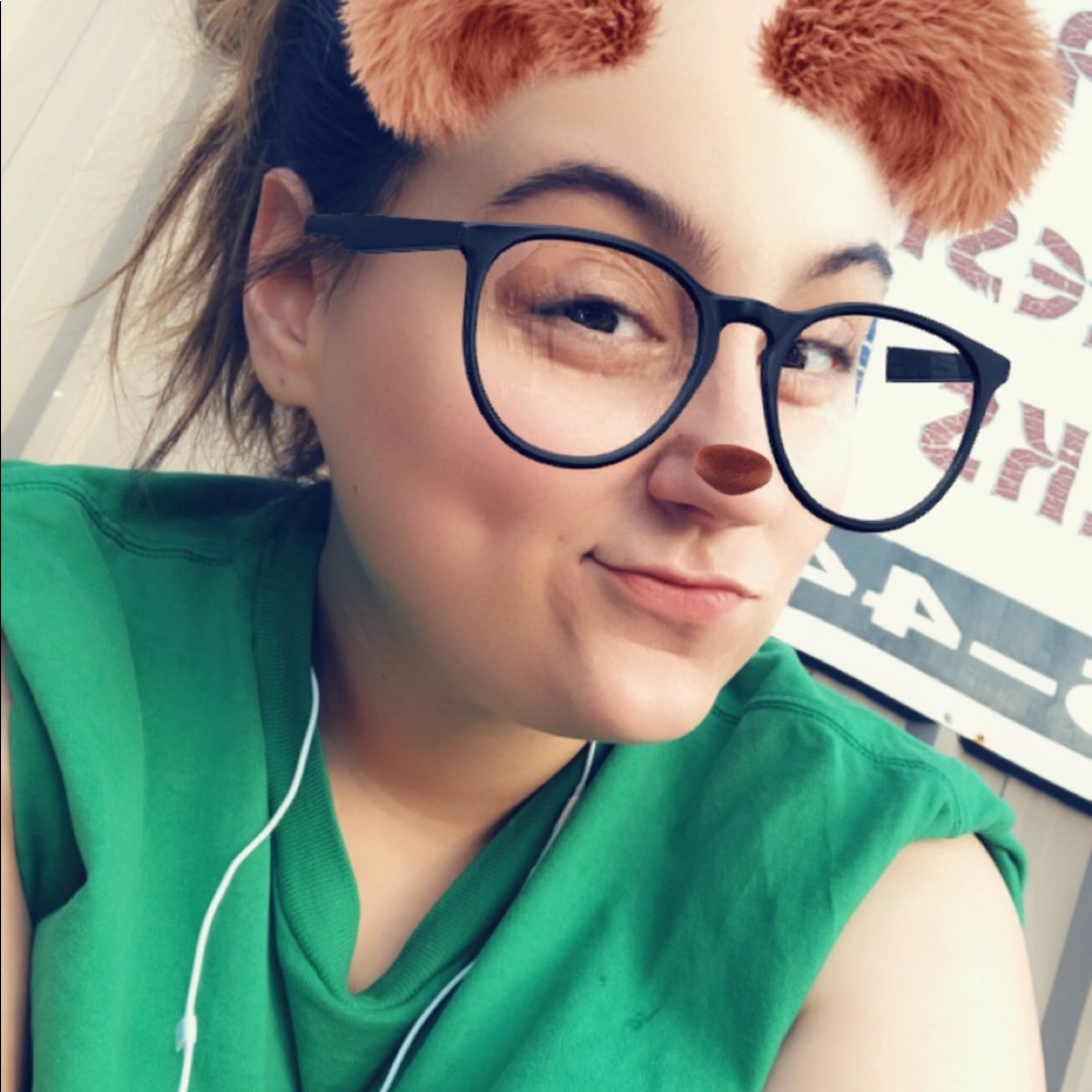 Meet your Posher, Samantha